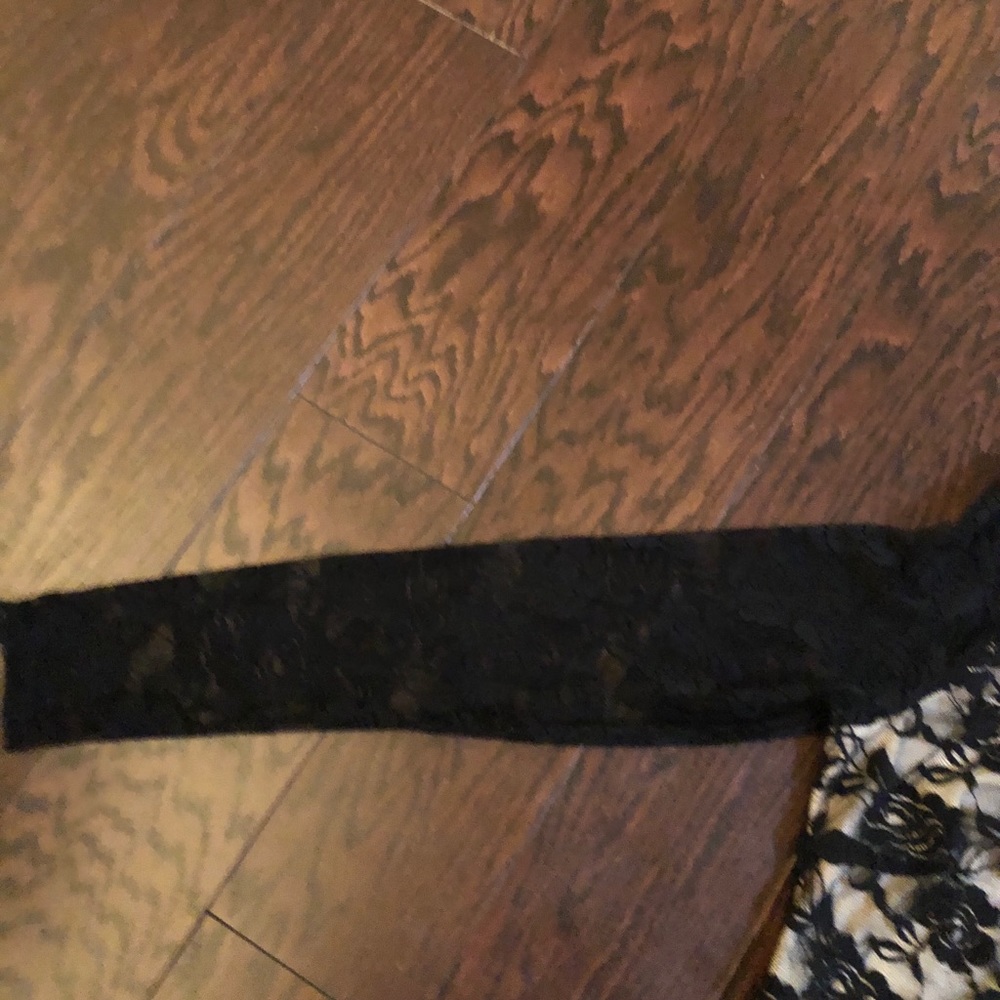 NWOT Black Upper Lace Dress - Size S - Picture 5 of 6